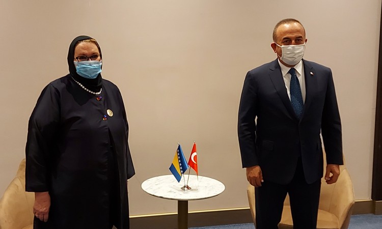 Turković u Niameyu razgovarala sa turskim kolegom Cavusogluom